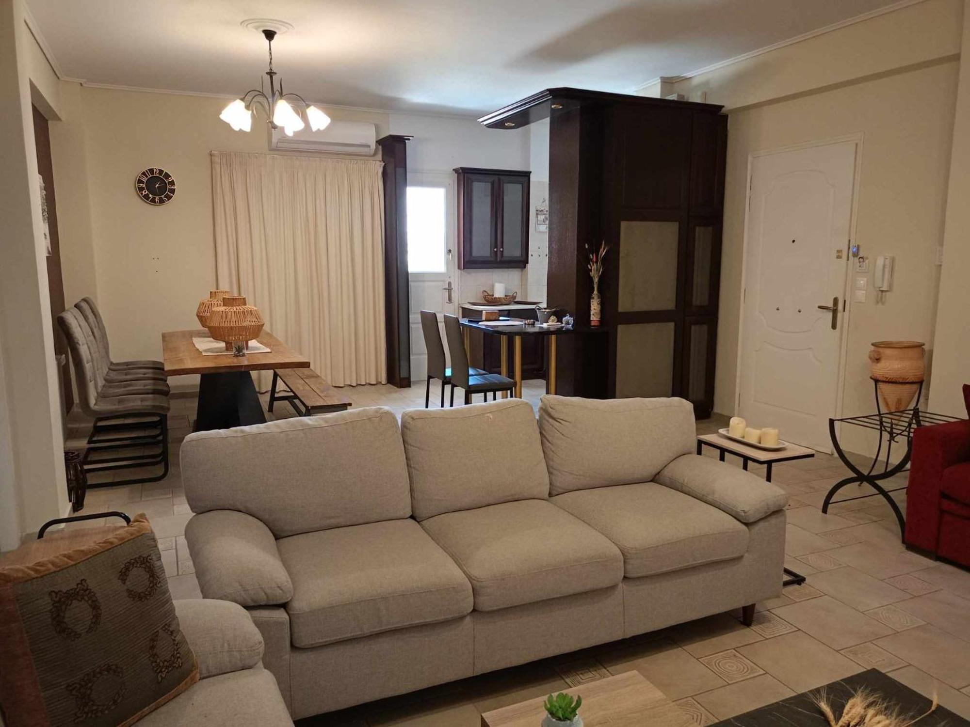 Comfortable Apartment In Kiato Экстерьер фото